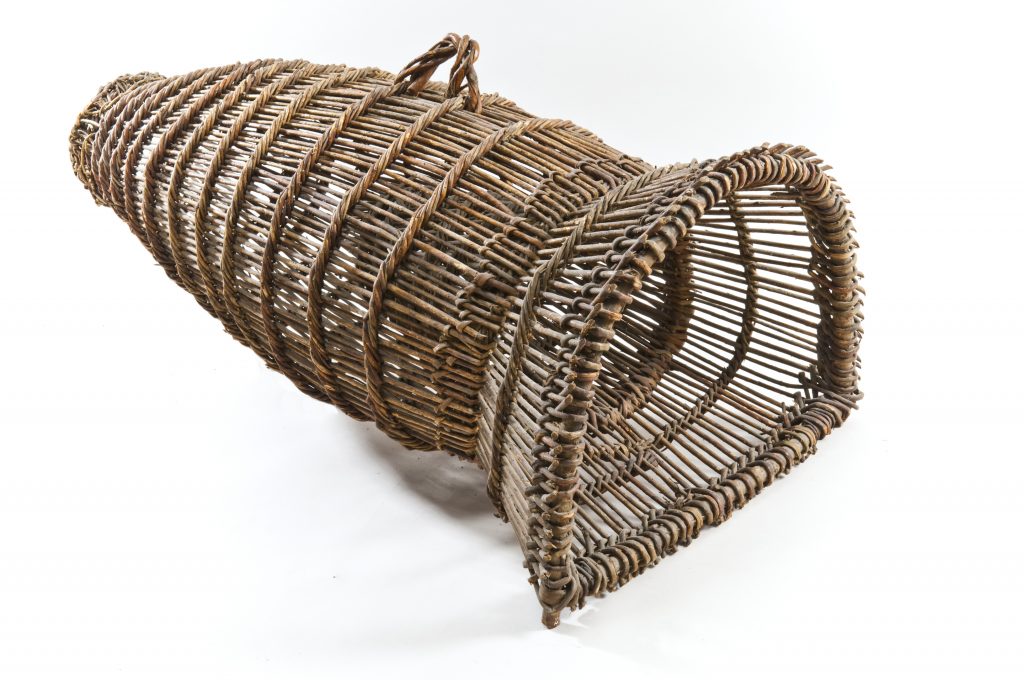 Bosselle à anguille Musée de la Loire COATP 970.5.2